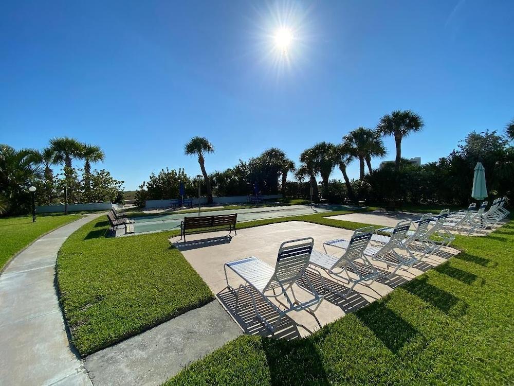 Beachside Resort Motel Сант Пит Бич Экстерьер фото