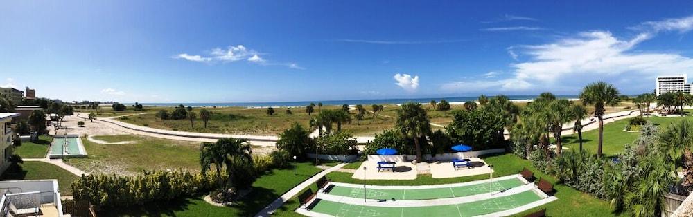 Beachside Resort Motel Сант Пит Бич Экстерьер фото