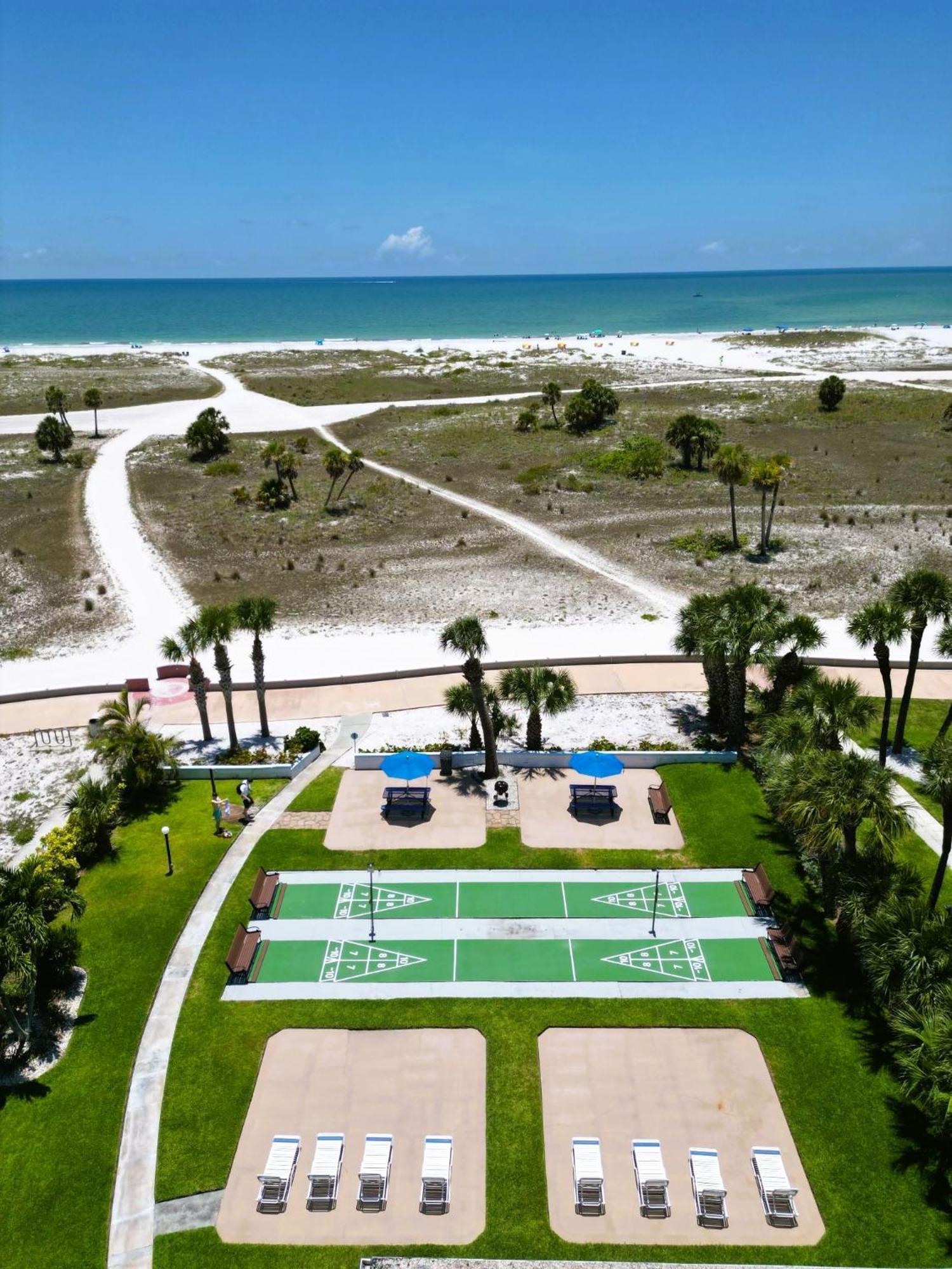Beachside Resort Motel Сант Пит Бич Экстерьер фото